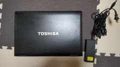 TOSHIBA dynabook Satellite PT552G 본체