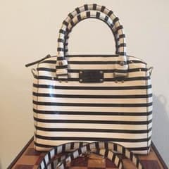 再開！Kate spade 2-way パテントレザーハンドバッグのサムネイル