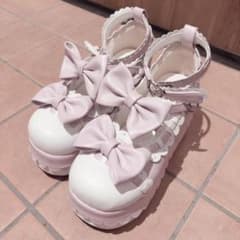 トクとユウ ロリータ靴 パンプスのサムネイル