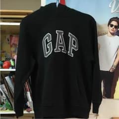 gap パーカーのサムネイル