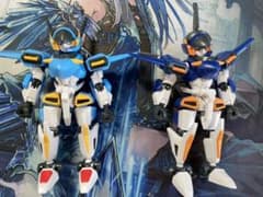 ダンボール戦機　イカロスゼロ　イカロスフォースのサムネイル