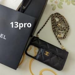 CHANEL　iPhoneケース　iPhone13プロのサムネイル