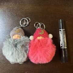 赤ちゃんデザインファーキーホルダー2個セットのサムネイル