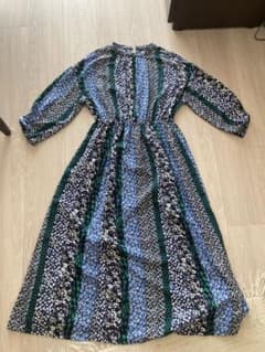 ミルコフ様専用花柄ワンピース ロングワンピースのサムネイル