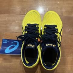 ASICS スパイクシューズ ネイビー/イエロー asics スパイクシューズ イエロー/ネイビー 23.0cm - メルカリ