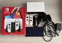 【おまけ付き】Nintendo Switch 有機ELモデル ホワイト 本体のサムネイル