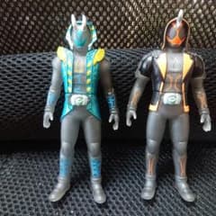 仮面ライダーゴースト ソフビ 5体セット 仮面ライダー ゴーストシリーズ ソフビ2体セット - メルカリ