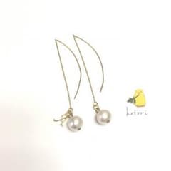 イニシャル✴︎パールピアスAのサムネイル