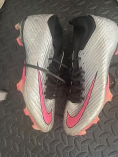 NIKE Mercurial 15 Soccer Cleats, Silver & Pink