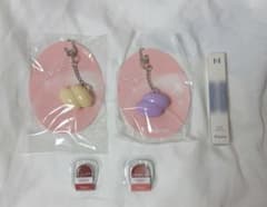 hince デューイボールミニキーリング 01.09 リップペンシルのサムネイル