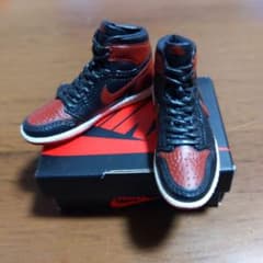 NIKE Air Jordan1 ジョーダンガチャ　ブラックレッドのサムネイル
