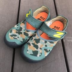 コヨテ様専用☆ニューバランス☆サンダル☆20㎝水陸両様、スポーツサンダルのサムネイル