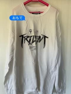長袖Tシャツ　サイズ不明のサムネイル