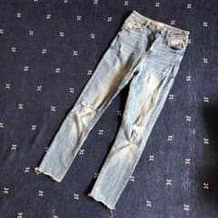 ☆へい様専用☆切りっぱなし スキニーデニム ダメージデニム ザラ 36のサムネイル
