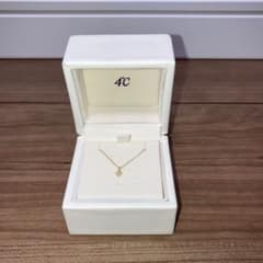 4℃ K18 ネックレス 専用ボックス付きのサムネイル