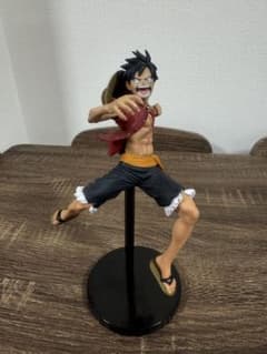 ワンピース モンキー・D・ルフィ フィギュアのサムネイル
