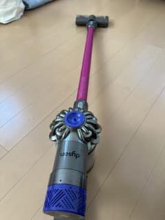 ダイソン　コードレス掃除機　SV07のサムネイル