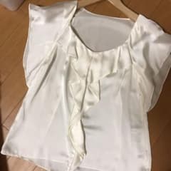 ピンキー&ダイアン　フリル半袖ブラウスのサムネイル