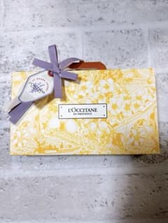 ロクシタン ハンドクリーム ギフトセットのサムネイル