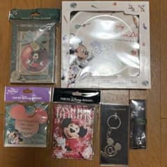 東京ディズニーリゾート ディズニーストア プレート メモ ミラー キーチェーンのサムネイル