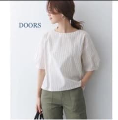 アーバンリサーチDOORSトップス カットソー ブラウスのサムネイル
