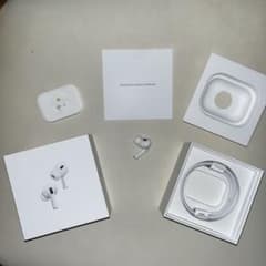 AirPods Pro 第2世代 純正 右耳(箱一式付き)のサムネイル