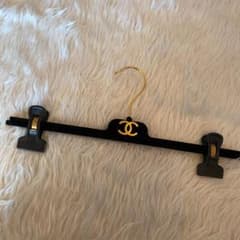 シャネル　CHANEL ハンガーのサムネイル