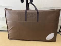 東洋羽毛　ニージェ 2Way敷きふとん 収納バッグ付き　新品定価180,000円のサムネイル