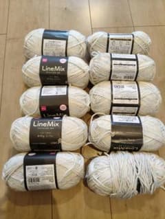 Daiso LineMix 毛糸 ホワイト 9玉セットのサムネイル
