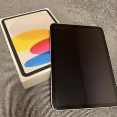 iPad 11世代(A16) 128GB WiFiモデル シルバー - メルカリ