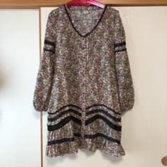 春秋冬 axes femme フリル レース付き 花柄 ワンピースのサムネイル