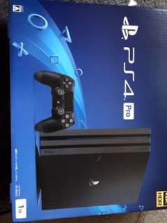 PlayStation®4 Pro ジェット・ブラック 1TB CUH-700…のサムネイル