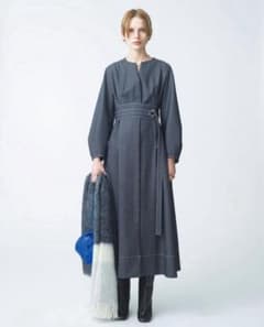 ebure エブール　ウールロングワンピース　デニム　キーネックデザイン ebure エブール ウールロングワンピース デニム キーネックデザイン