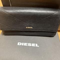 【値下げしました！】DIESEL長財布のサムネイル