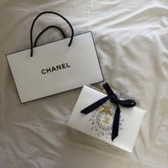 CHANEL ギフトボックス ショップ袋 セットのサムネイル