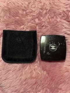CHANEL LES 4 OMBRES 99 STELLAIRESのサムネイル