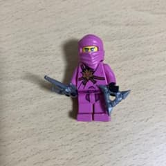 LEGO ピンク忍者 ミニフィギュアのサムネイル
