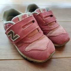 New Balance 373　 ピンク 14cmのサムネイル