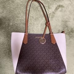 マイケルコース　MICHAEL KORS バッグのサムネイル
