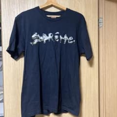 シュプリーム Supreme メタリックロゴ Tシャツ　ネイビーのサムネイル
