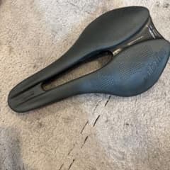 パーツ selle italia NOVUS BOOST EVO FecAlloY selle italia NOVUS BOOST EVO FecAlloY - メルカリ
