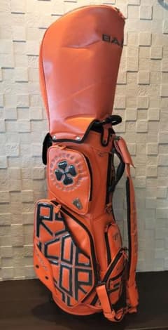 【本日限定値下げ】バルド　人気のオレンジ　キャディバックとカバー一式セット 本日限定値下げ】バルド人気のオレンジキャディバックとカバー一式セット
