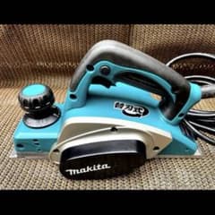 t*o様 マキタ(makita) 82mm カンナ KP0800Aジャンク出品のサムネイル