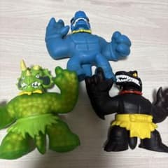 Goo Jit Zu 恐竜 フィギュア 3体セットのサムネイル