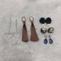 ピアスセットのサムネイル