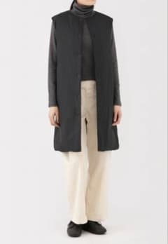 無印良品 軽量ダウンポケッタブルノーカラーロングベスト 黒.L - メルカリ