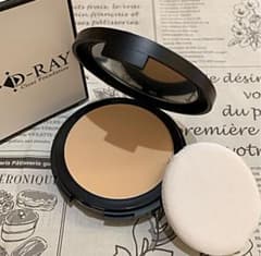 DーRAY クリアファンデーション ナチュラルのサムネイル
