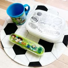 サッカーボール柄 まん丸ランチマット♼のサムネイル