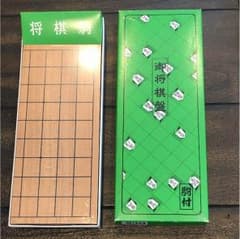 【送料込】大人気！将棋盤★将棋駒  未使用品のサムネイル
