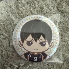 アニメキャラクター ピンバッジ 直径約7cm - メルカリ